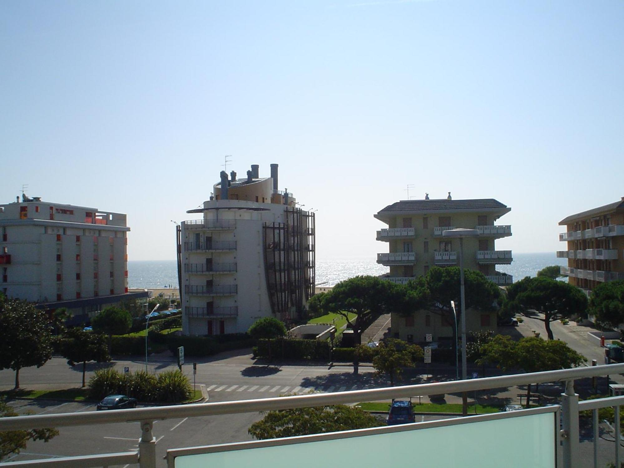 Residence Torino Lido di Jesolo Bagian luar foto